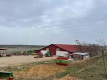 Rumanía: Granja con 770 hectáreas de tierras agrícolas - rou
