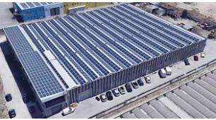 Impianto solare su tetto 900kWp circa 10,7% di rendimento - EfG 1115933