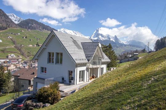 Toggenburg Villa in Aussichtslage mit Sauna und Hotpot